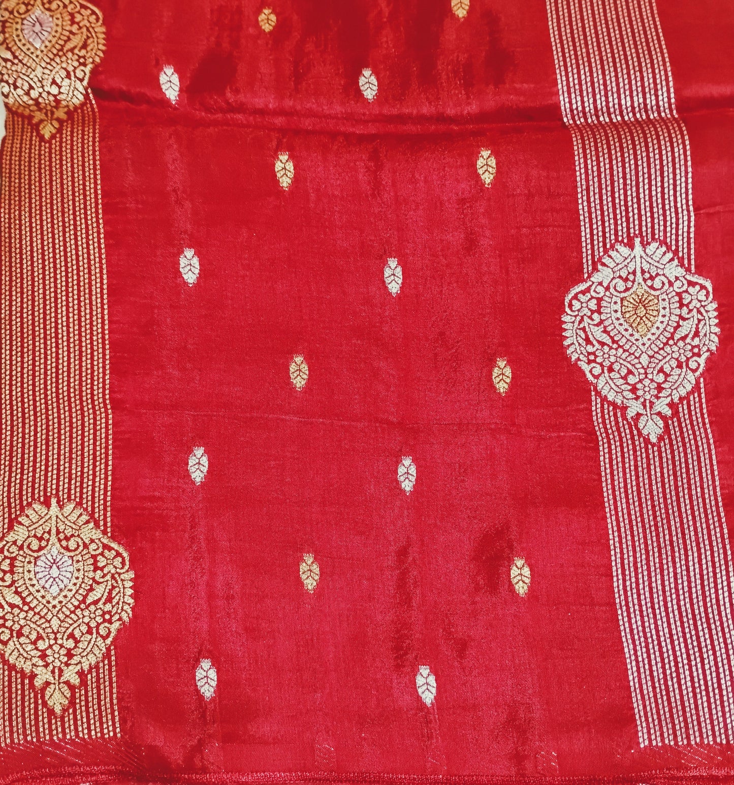 Semi Silk Red-Green patterned Saree