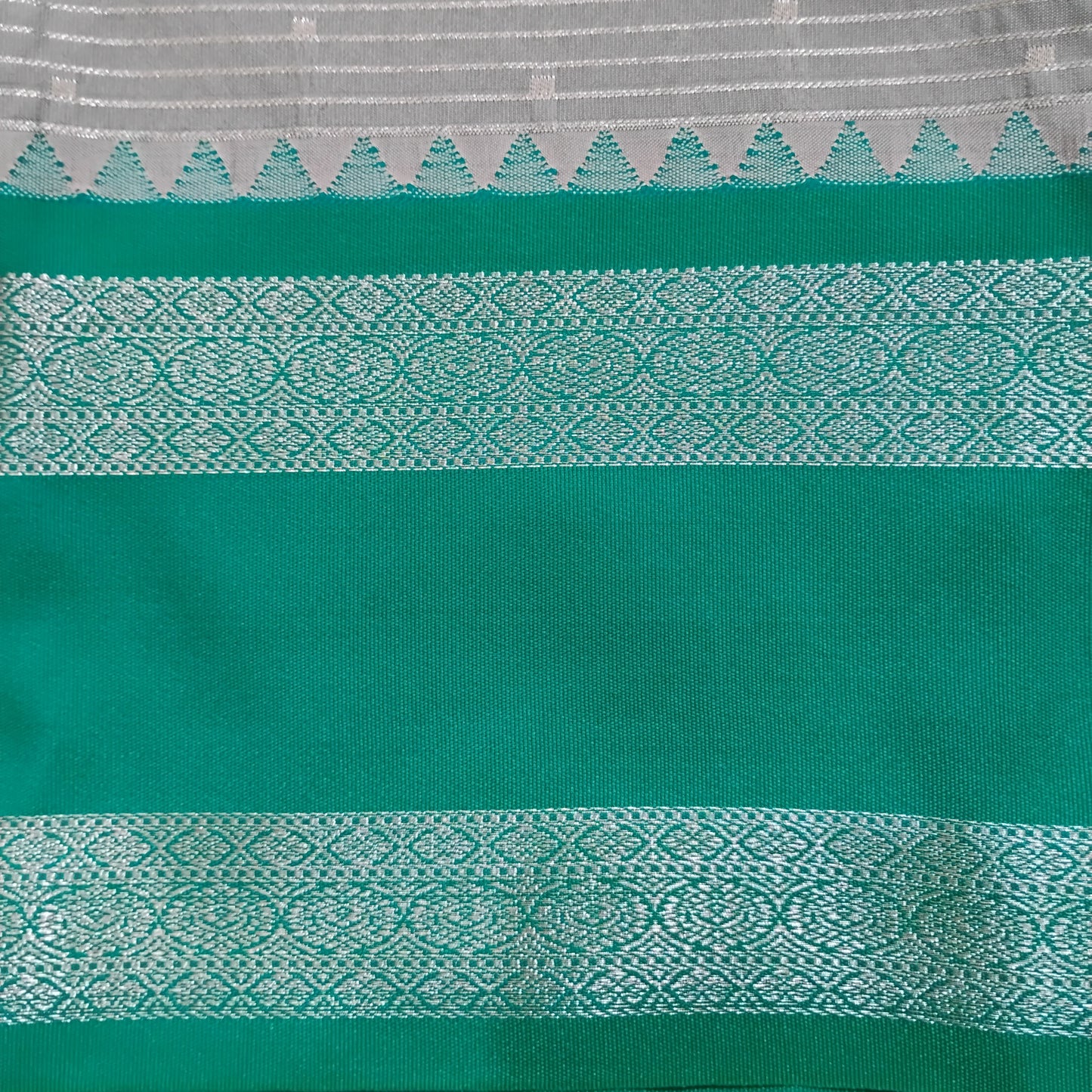 SemiSilk grey-green Saree
