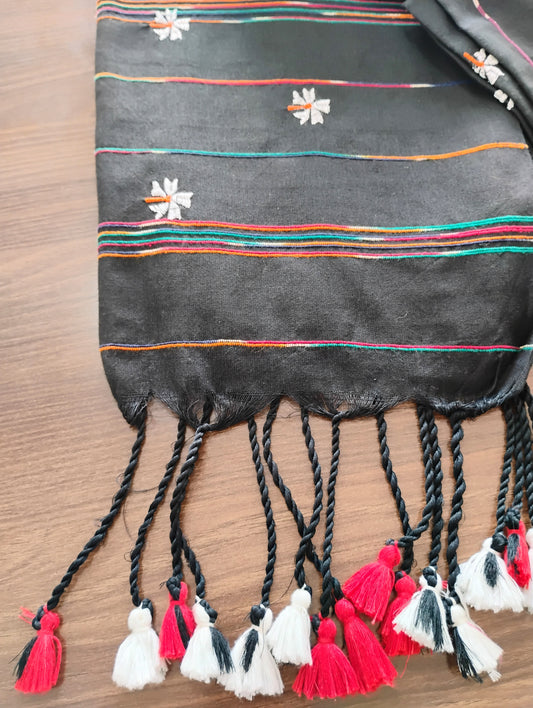 Cotton Mul Mul Black with Floral patterns Saree